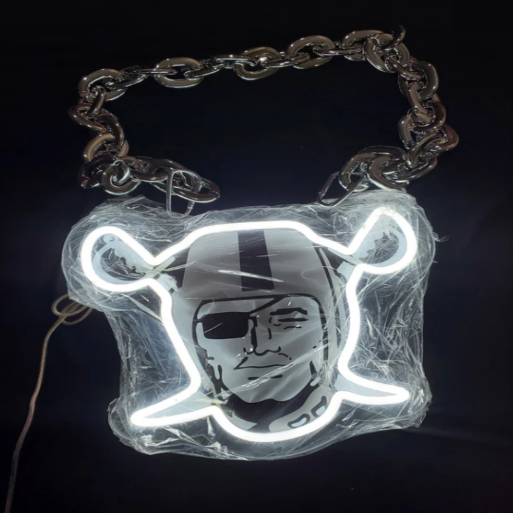 Illuminate Your Passion American football Las Vegas Radiers Neon lighting up big logo chain for your team Chains for fans