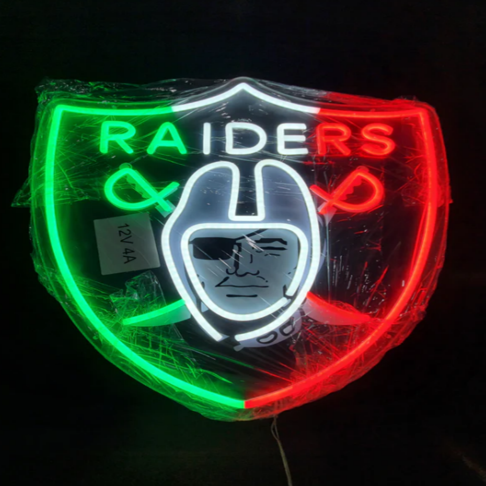Illuminate Your Passion American football Las Vegas Radiers Neon lighting up big logo chain for your team Chains for fans